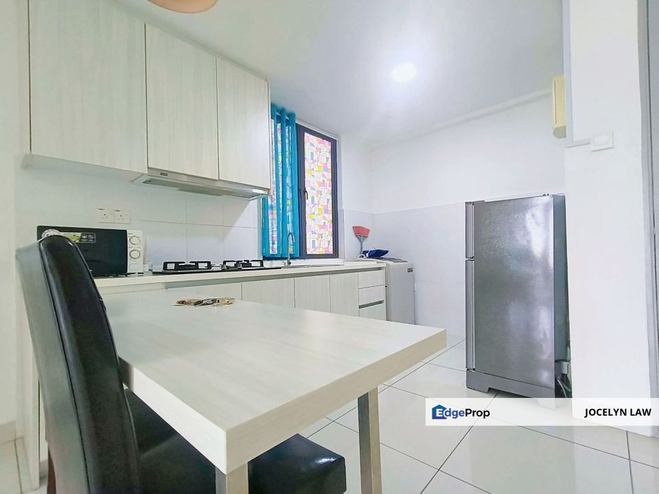 1 Tebrau near to Mid Valley Mall, JB Center , Johor, Johor Bahru