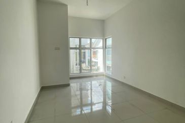 Nusantara Gelang Patah Double Storey Cluster house for Sale