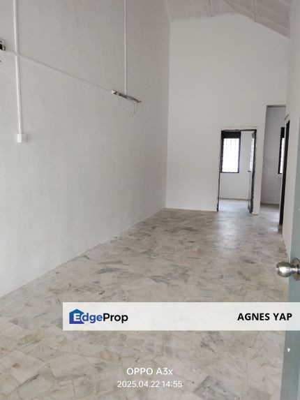 Kulai Kelapa Sawit Single Storey Terrace House For Rent, Johor, Kulai