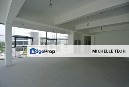 Good Location - Nilai Semi-D Factory 地点美 - 汝来 半独立厂, Negeri Sembilan, Nilai