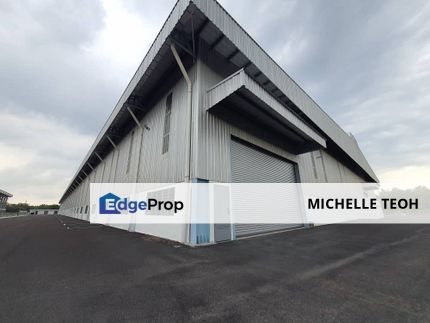 Hot Place - Balakong Bungalow Factory , Selangor, Seri Kembangan