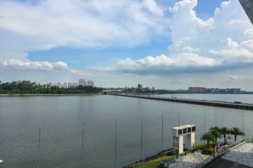 Country Garden @ Danga Bay