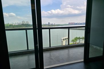 Country Garden @ Danga Bay