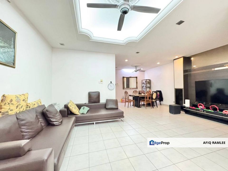 FREEHOLD 2,300 SQFT FULLY RENO 2 Storey Jalan Rabung Bukit Jelutong U8 Shah Alam, Selangor, Shah Alam