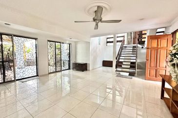 Seksyen 11, Shah Alam