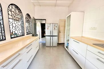 Seksyen 11, Shah Alam