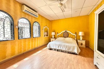 Seksyen 11, Shah Alam