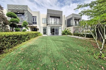 Mirage By The Lake @ Perdana Lakeview West