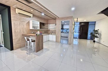 Mirage By The Lake @ Perdana Lakeview West