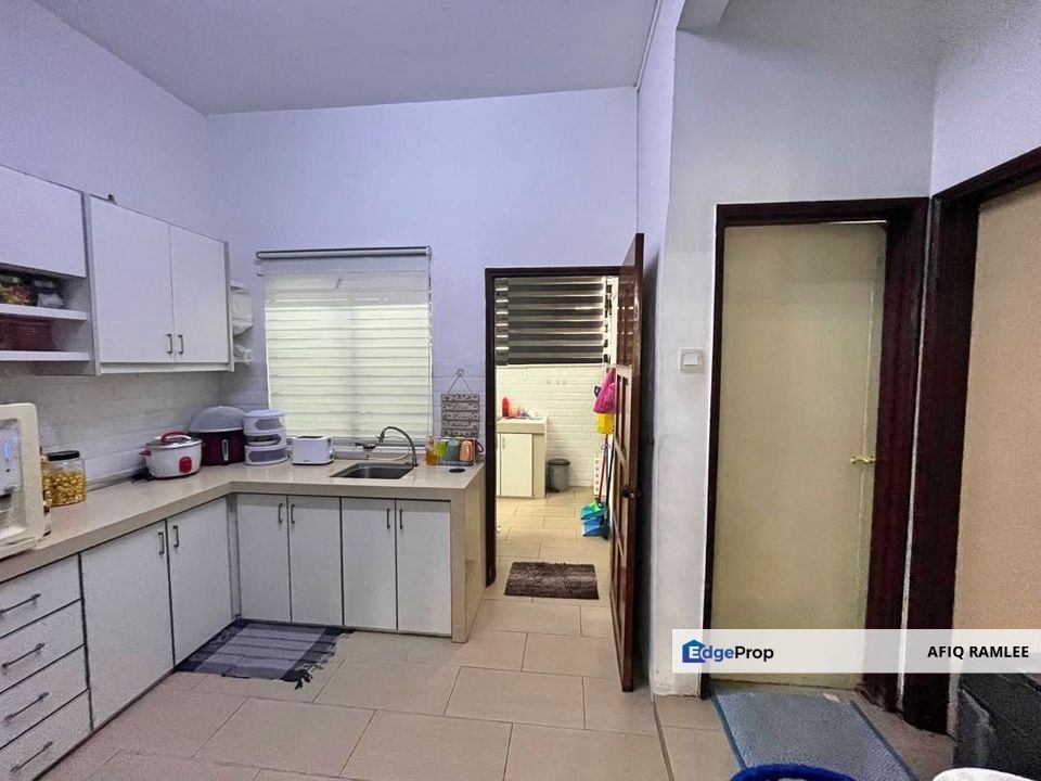 LUAS SELESA 22X75🔥 2 Storey Jalan Pualam Seksyen 7 Shah Alam Selangor, Selangor, Shah Alam