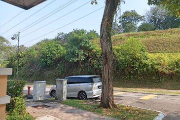 Perdana Hills ( Presint 11 )