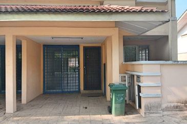 Perdana Hills ( Presint 11 )