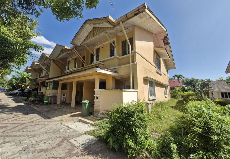 Perdana Hills ( Presint 11 )