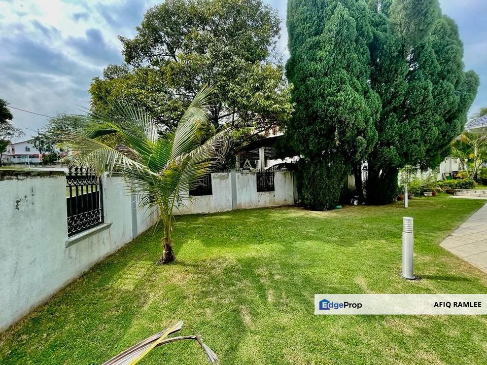 BUNGALOW 11118 SQFT Pool Single Storey Bungalow Seksyen 3 Shah Alam, Selangor, Shah Alam