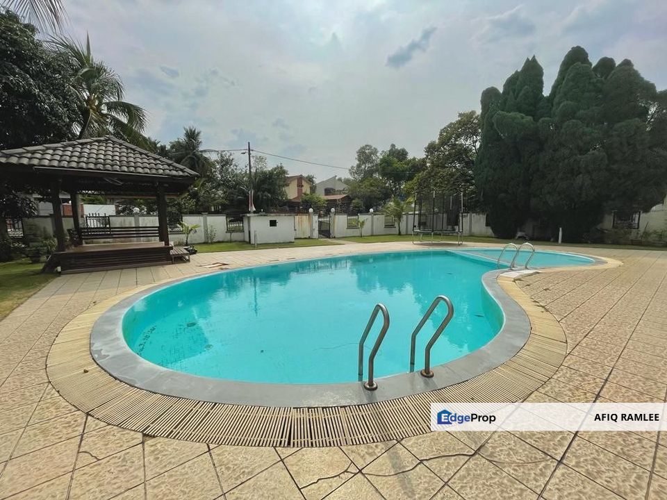 BUNGALOW 11118 SQFT Pool Single Storey Bungalow Seksyen 3 Shah Alam, Selangor, Shah Alam