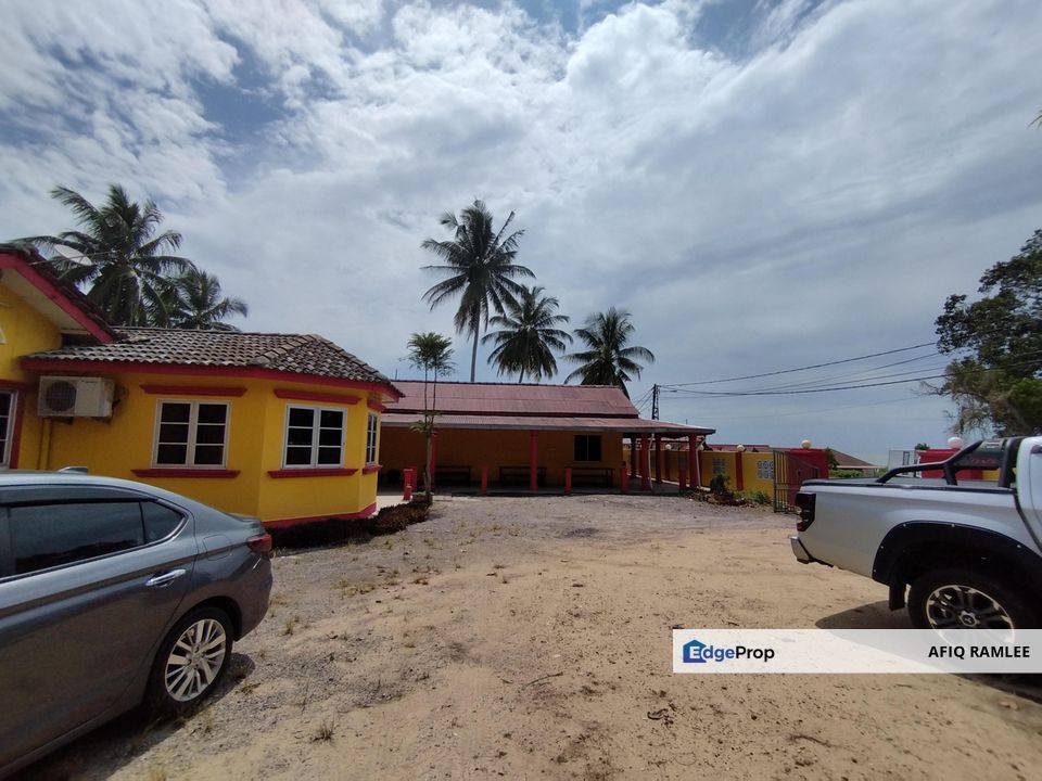 VILLA CHALET 10 BILIK 🔥 Pantai Pengkalan Balak Masjid Tanah Melaka, Melaka, Masjid Tanah