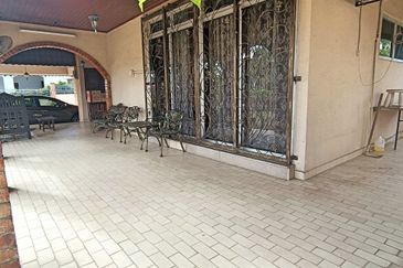 Seksyen 11, Shah Alam