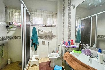 Seksyen 2, Shah Alam