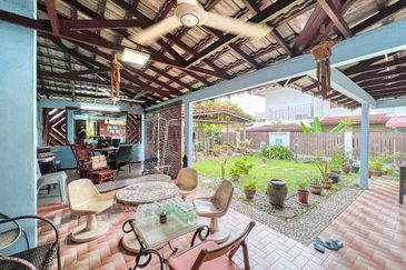 Seksyen 2, Shah Alam