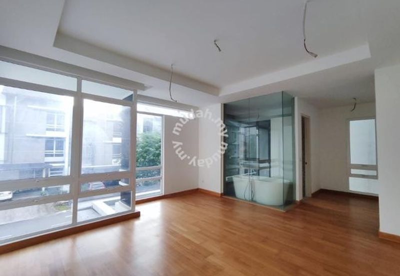 Duta Villa, Presint 14