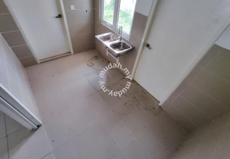 Duta Villa, Presint 14