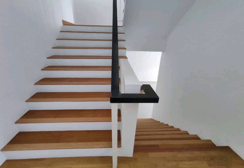 Duta Villa, Presint 14