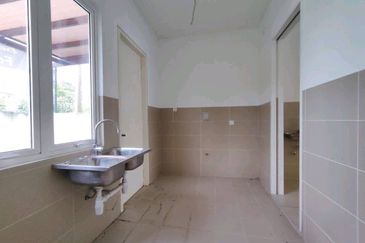 Duta Villa, Presint 14