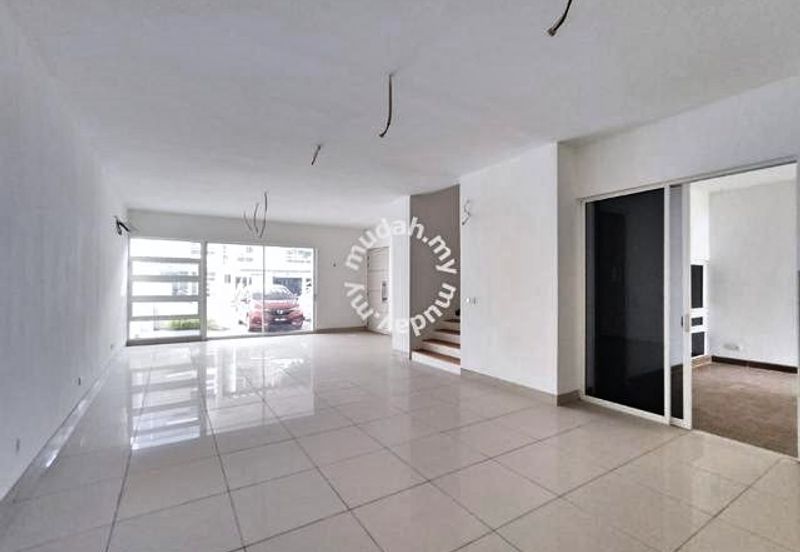 Duta Villa, Presint 14