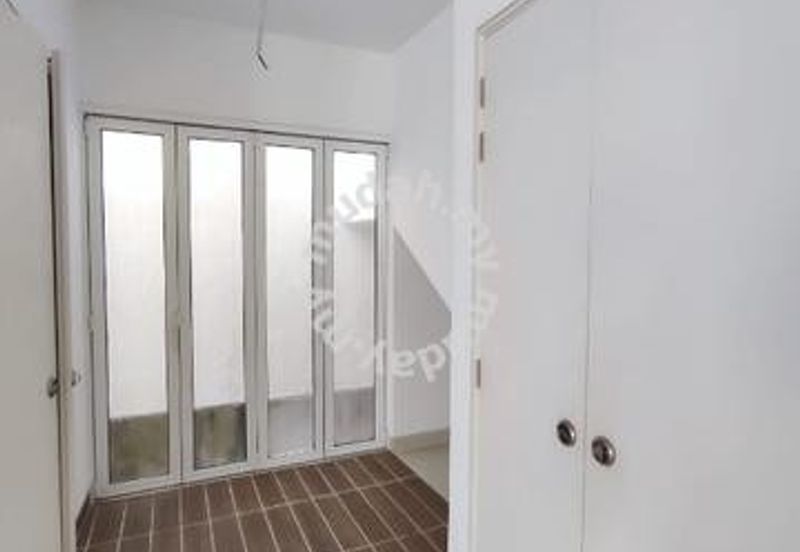 Duta Villa, Presint 14