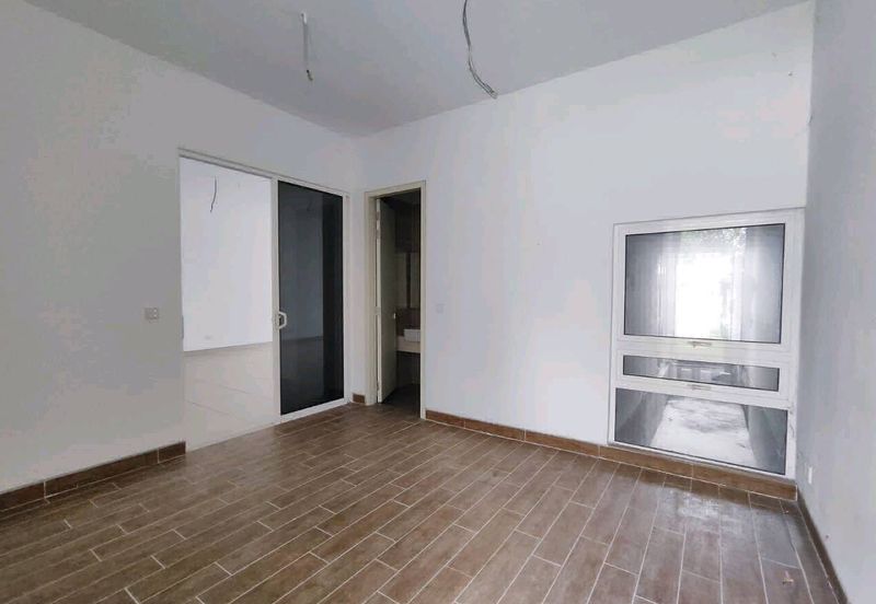 Duta Villa, Presint 14