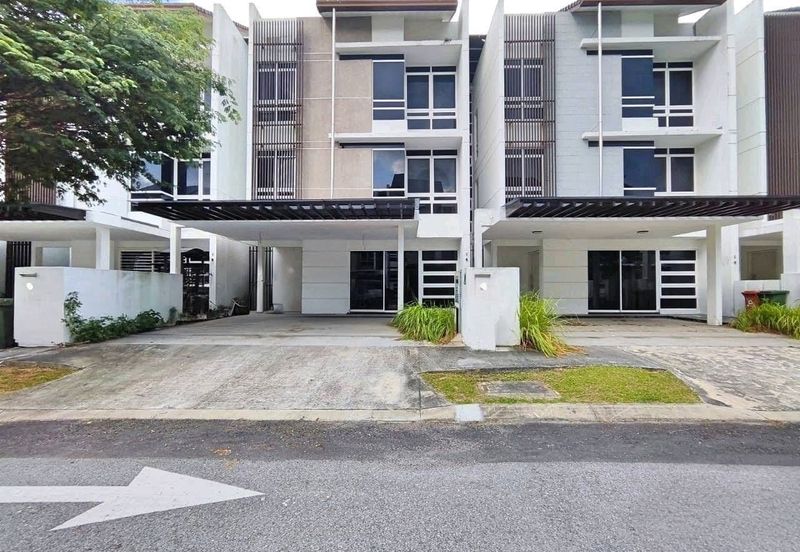 Duta Villa, Presint 14