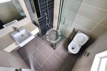 Duta Villa, Presint 14