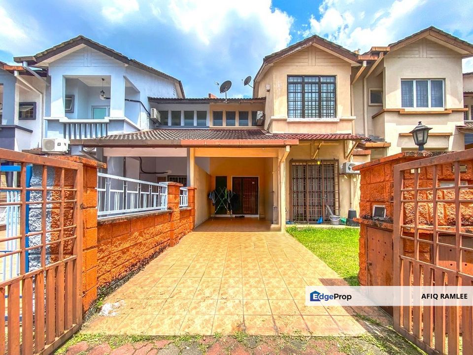 FREEHOLD 2,200 SQFT TERMURAH 2 Storey Jalan Serambi U8 Bukit Jelutong Shah Alam, Selangor, Bukit Jelutong