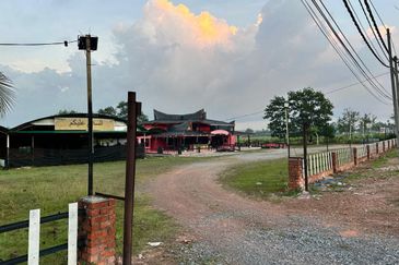 Tanah Tepi Highway