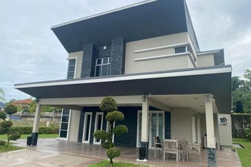 Desa Palma, Nasa City