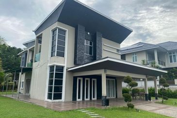 Desa Palma, Nasa City