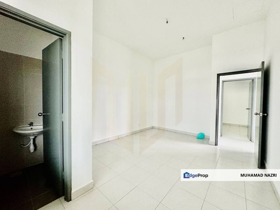 KOTA TINGGI - SINGLE STOREY SEMI-D | BAWAH RM400K | KHAS PENJAWAT AWAM | EXTRA LAND, Johor, Kota Tinggi