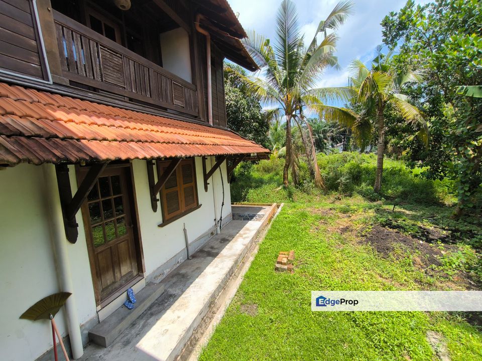 BATU PAHAT PARIT RAJA BUNGALOW HOUSE FOR SALE, Johor, Batu Pahat