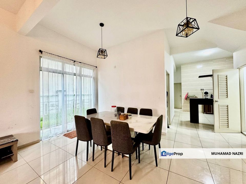 KEMPAS UTAMA JOHOR BAHRU CLUSTER HOUSE FACING OPEN INTERNATIONAL LOT, Johor, Johor Bahru