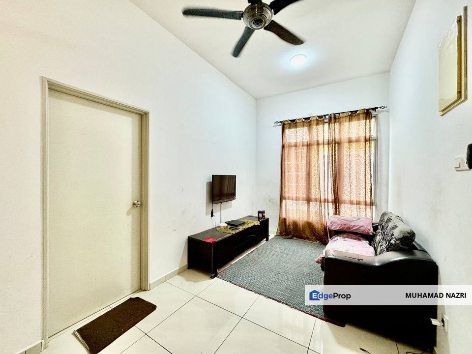 KEMPAS UTAMA JOHOR BAHRU CLUSTER HOUSE FACING OPEN INTERNATIONAL LOT, Johor, Johor Bahru