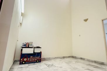 Seksyen 12, Bandar Country Homes