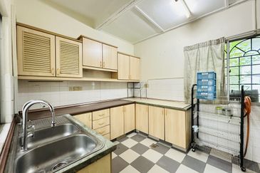 Seksyen 12, Bandar Country Homes