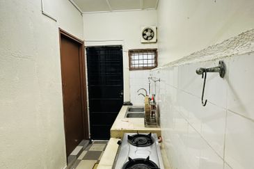 Seksyen 12, Bandar Country Homes