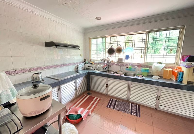 Seksyen 6, Bandar Country Homes