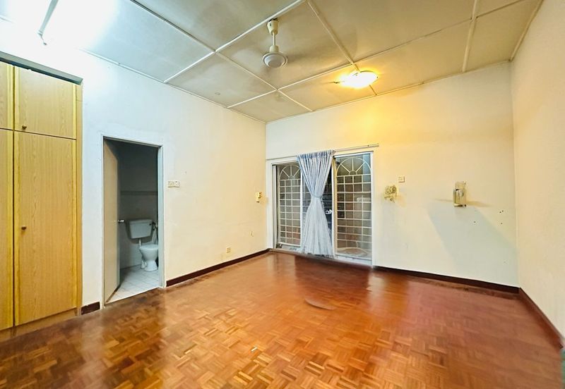 Bandar Country Homes