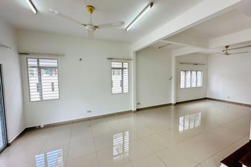 Semi D Kota Emerald Rawang Amberley 