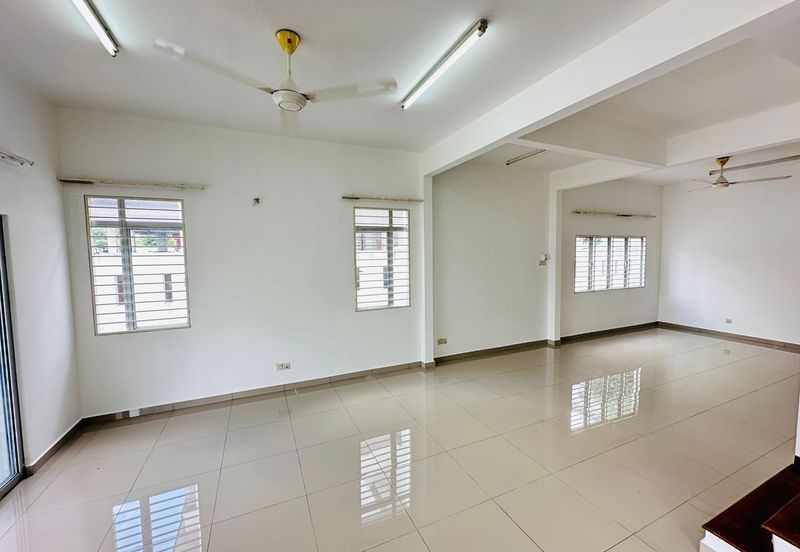 Semi D Kota Emerald Rawang Amberley 