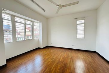 Semi D Kota Emerald Rawang Amberley 