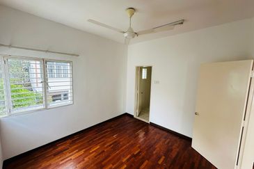 Semi D Kota Emerald Rawang Amberley 