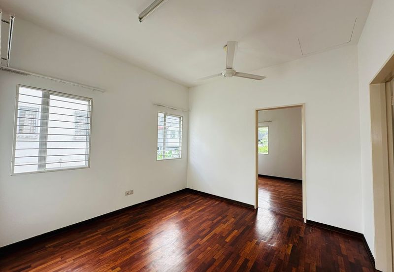 Semi D Kota Emerald Rawang Amberley 